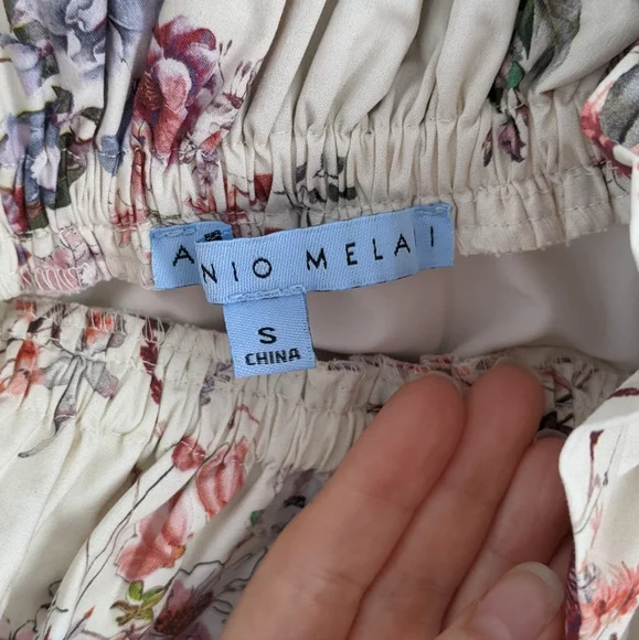 Antonio Melani Lynn Blouse, Floral with Ruffles, Small, NWOT - Picture 4 of 5